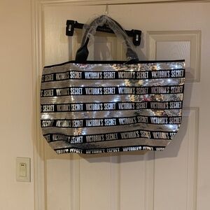 NWOT Victoria’s Secret Black/Silver Canvas/Sequin Tote Bag